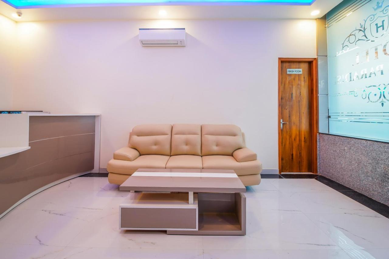 Hotel Classic New Delhi Bagian luar foto